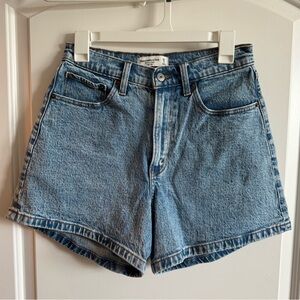 Abercrombie Curve Love Dad High Rise Short